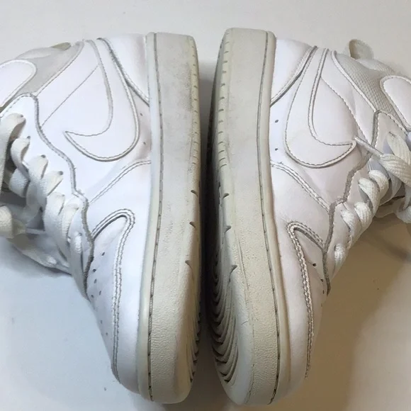 NIKE AIR WHITE UPPER  SNEAKERS SZ 4.5Y - Picture 9 of 12